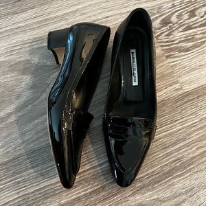 Manolo Blahnik Patent Leather Loafer Kitten Low Heel Pump